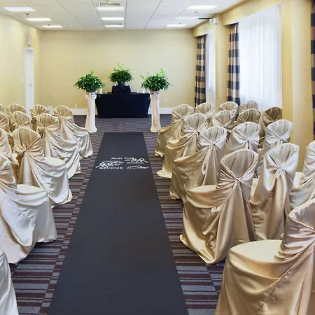 Doubletree By Hilton Norwalk 